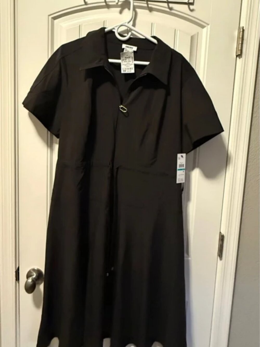 DKNY - Black Zip-Front Midi Dress – Size 16